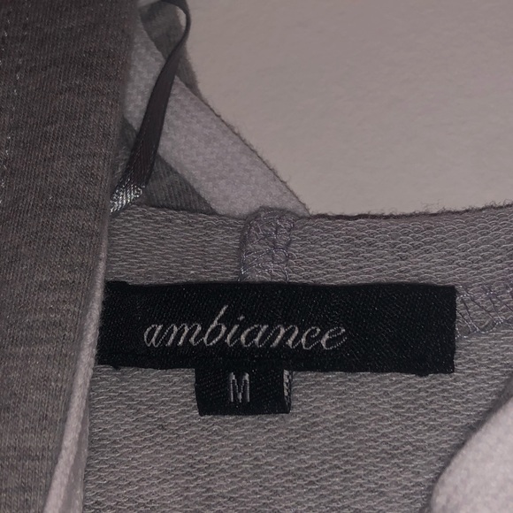 sport grey crop top - Picture 3 of 3